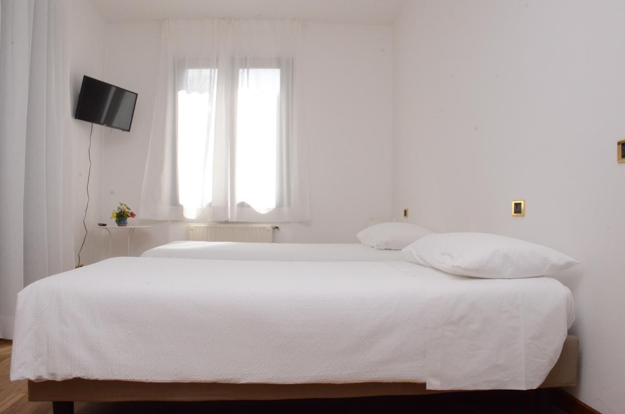 Locanda Dal Barba Villa Lagarina Esterno foto